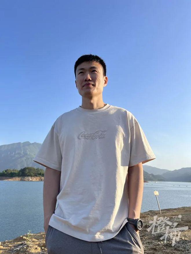 90后小伙在杭州死磕细胞变牛肉未来价格还很感人(图2)