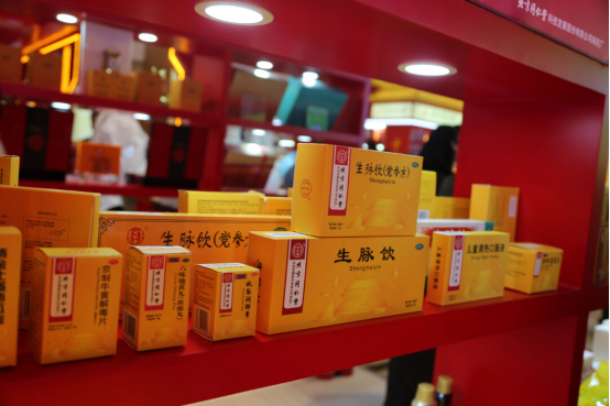 乌镇水乡涌动同仁堂“健康国潮”(图3)