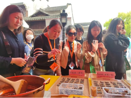 乌镇水乡涌动同仁堂“健康国潮”(图10)