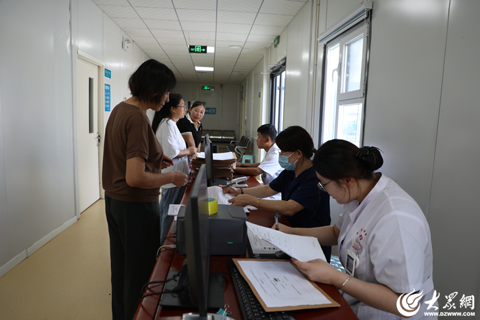 河口区中医院正式启动2024年城乡适龄妇女“两癌”免费筛查工作(图2)