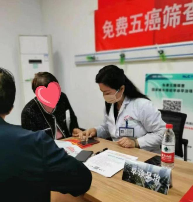 济南市中心医院开展“早诊早治科学防癌”系列活动(图2)