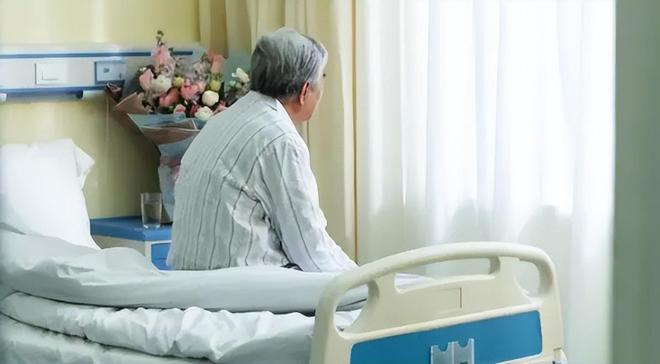 癌症来临看牙齿能知道？告诫：患癌症的人牙齿出现这几个症状(图15)