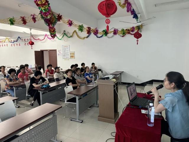 共筑健康防线让老年人在“家门口”安享晚年(图2)