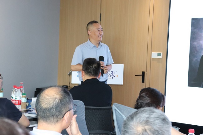 哲成生物2024年高尿酸血症与痛风论坛圆满落幕(图3)