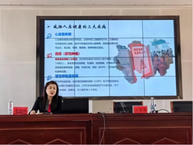 助力全民科学防癌哈医大肿瘤医院护理部举行系列科普活动(图3)