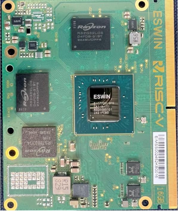 奕斯伟计算RISC-V多用途智能计算双Die开发板全球首秀(图5)