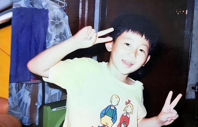 钱再多也没用！49岁抗癌成功却憔悴不堪的刘谦给中年人提了个醒(图2)