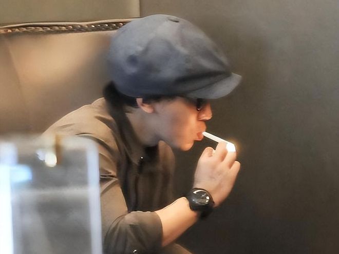 钱再多也没用！49岁抗癌成功却憔悴不堪的刘谦给中年人提了个醒(图5)