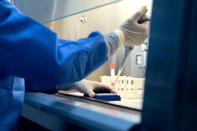 美国科学家立功！首例晚期肺肿瘤完全缓解病人生活已恢复正常(图2)