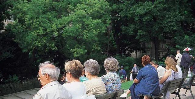 有高人预测：未来两三年中国近40%的家庭将面临5大“麻烦”(图3)